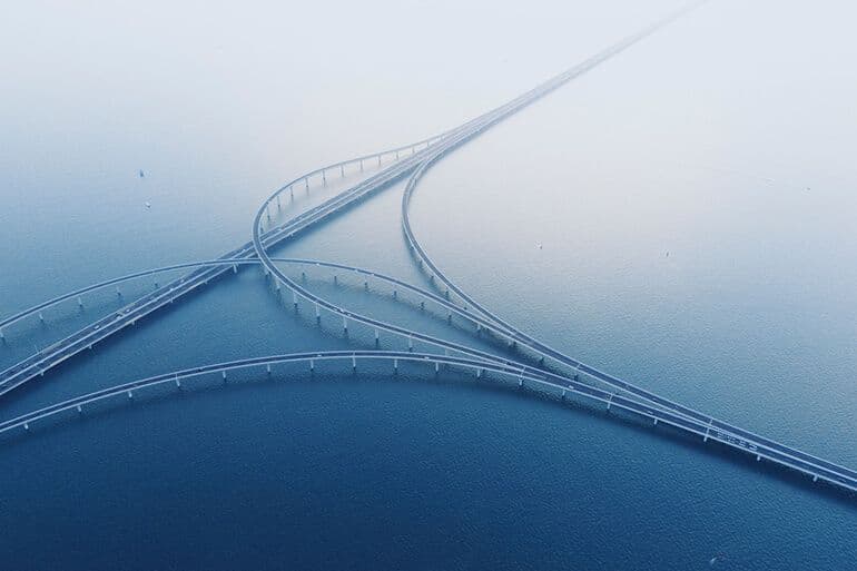 Event-driven architecture in fintech: scaling with webhooks, queues, and async